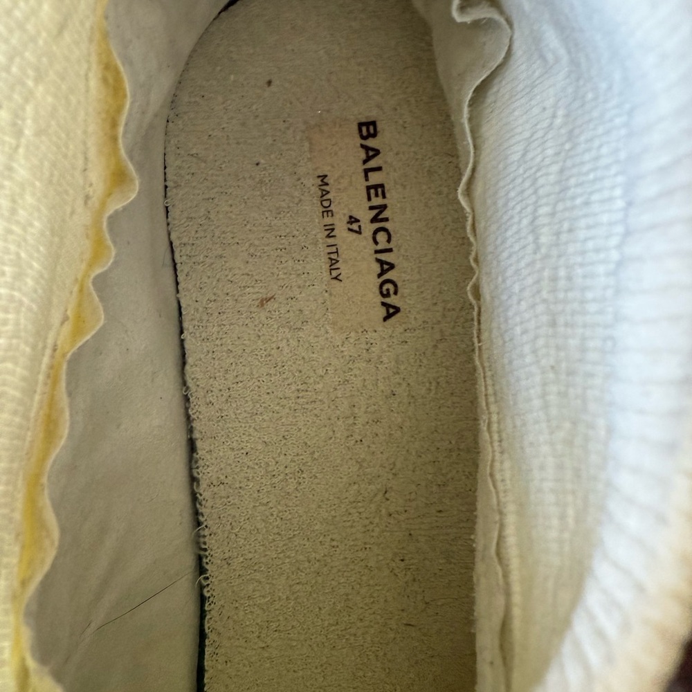 Mens Balenciaga White Sneakers in Box - Picture 8 of 14